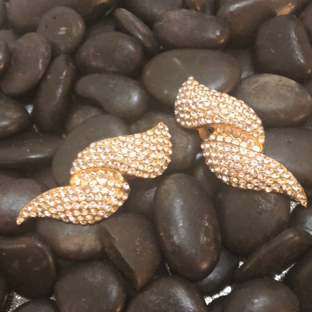 VINTAGE RHINESTONE EARRINGS